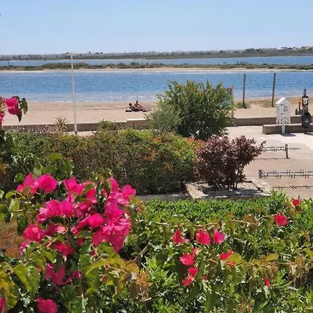 Au Bord De La Plage Du Grazel Gruissan Exterior photo